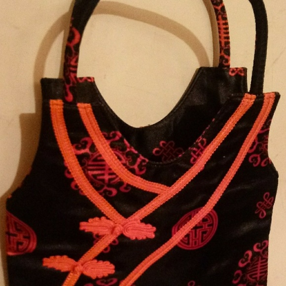 Purse - Picture 2 of 4